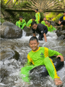 kegiatan outbound
